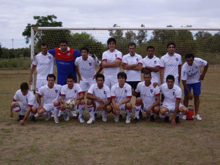 La primer foto de equipo en el primer partido